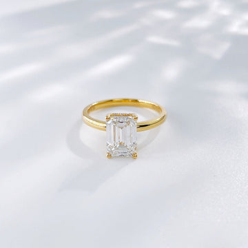 MaisieLin | Minimalist High-End Emerald-Cut Four-Claw 18K Yellow Gold Lab-Grown Diamond Ring for Women