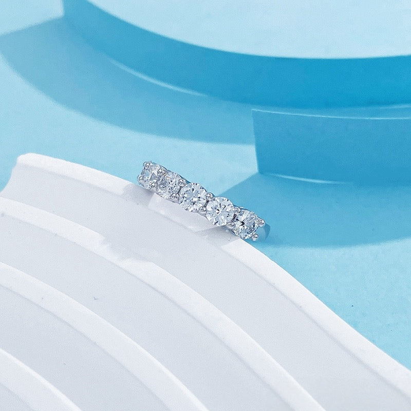 MaisieLin | Light Luxury Stylish Temperament Pavé-Set Pt950 Lab-Grown Diamond Ring for Women
