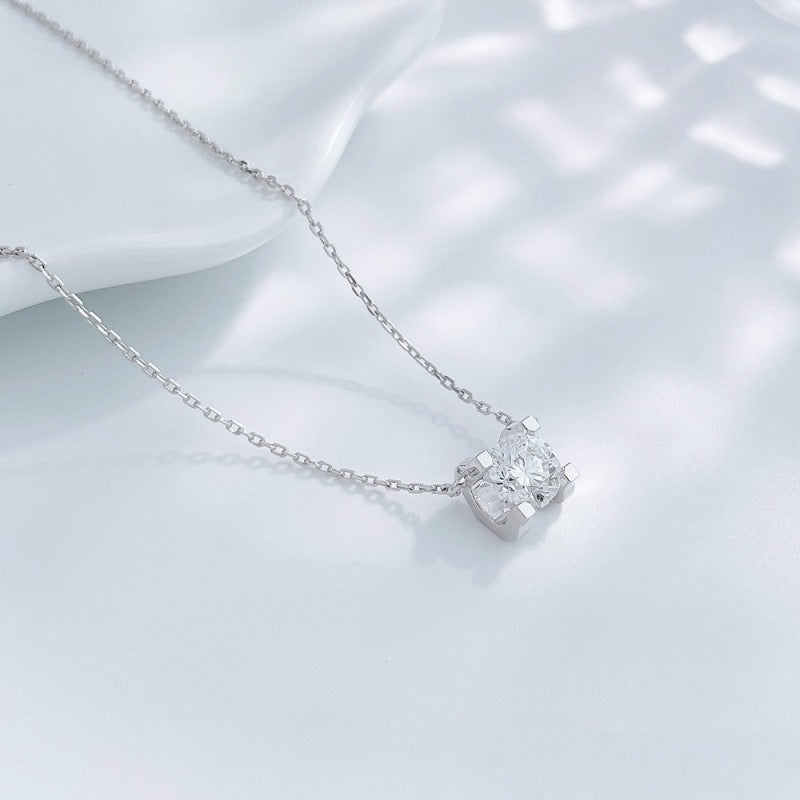 MaisieLin | Minimalist & Dazzling Bullhead Four-Claw Pt950 Platinum Lab-Grown Solitaire Single-Diamond Necklace Set