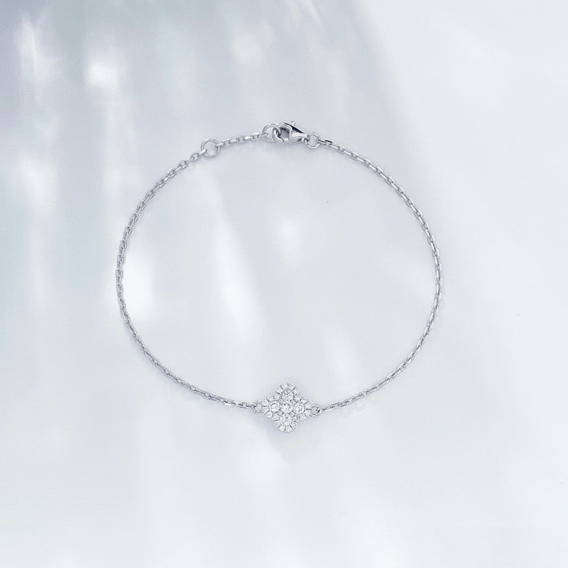 MaisieLin | Luxury Classic Vintage Four-Leaf Clover Bracelet Pt950 Platinum Lab-Grown Diamond Bracelet